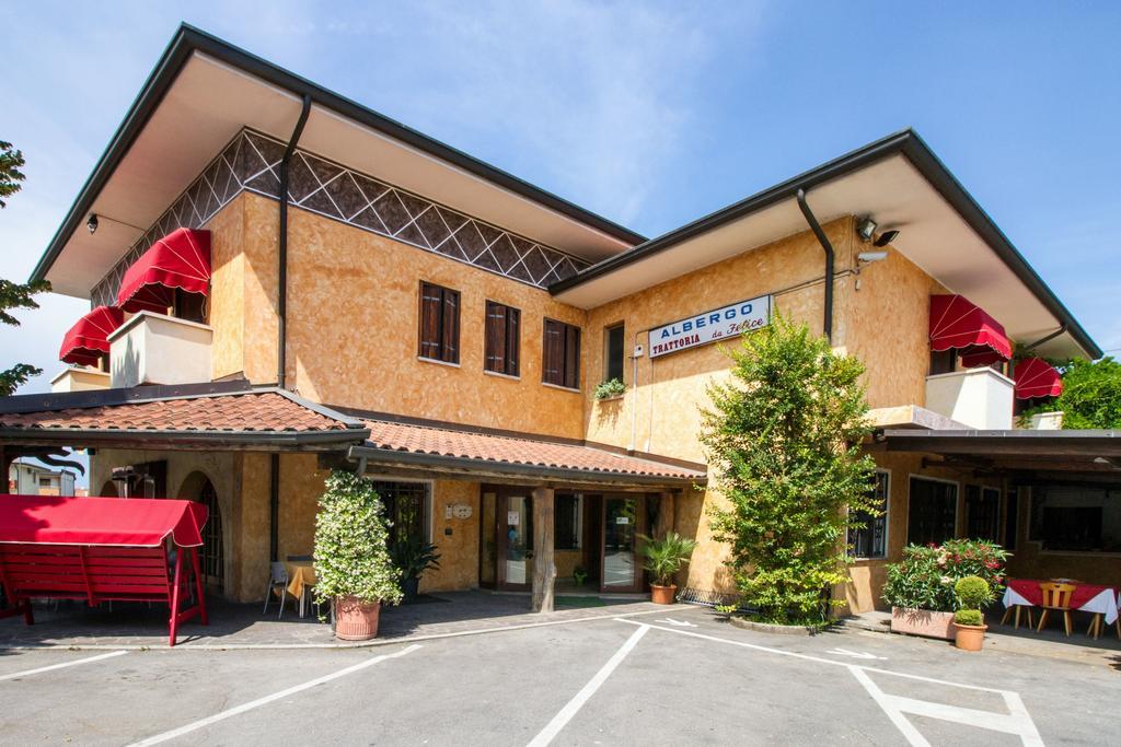 Albergo Ristorante Da Felice Loria Kültér fotó